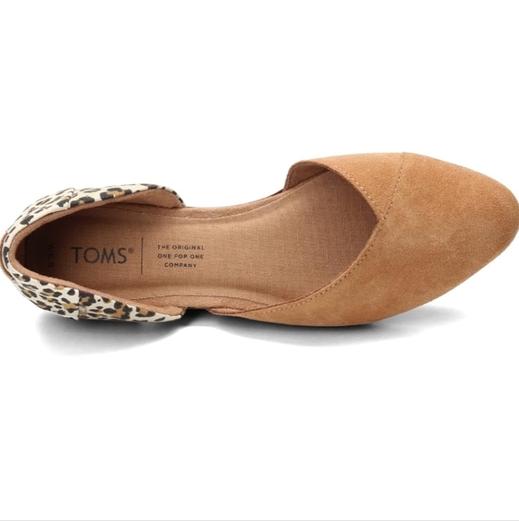 Toms Shoes - Toms Julie Suede Leopard Print D'Orsay Flat Brown Camel Shoe Women's size 8.5